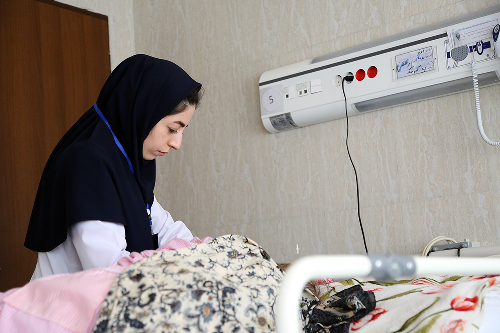 گزارش تصویری تلاشگران عرصه سلامت (بیمارستان امام حسن(ع))